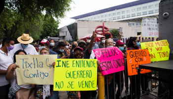 Salgado supporters protest against the INE’s withdrawal of his election candidacy. Mexico City, April 11, 2021 (Cristian Leyva/NurPhoto/Shutterstock)