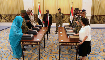 Lieutenant General Abdel Fattah al-Burhan oversees the swearing in of the Sovereign Council, August 21, 2019 (Marwan Ali/EPA-EFE/Shutterstock)