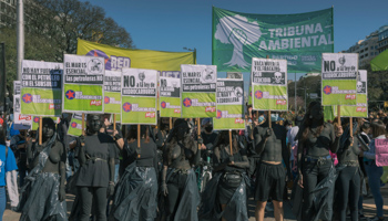 A protest in Buenos Aires against Vaca Muerta and the government's planned hydrocarbons law (Esteban Osorio/Pacific Press/Shutterstock)