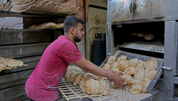 Preparing bread in Cairo, April 2021 (Fadel Dawod/NurPhoto/Shutterstock)