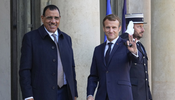Nigerien President Mohamed Bazoum with French President Emmanuel Macron (Michel Euler/AP/Shutterstock)