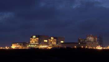 Nuclear power station in Kent, United Kingdom (Robert Canis/Flpa/imageBROKER/Shutterstock)