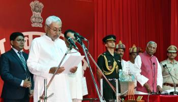 Bihar Chief Minister Nitish Kumar taking the oath of office again on August 10 (Santosh Kumar/Hindustan Times/Shutterstock)