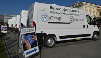 Mobile passport offices for Ukrainians have been operating in Krakow, Gdansk and Warsaw to speed up accepting people who have left after the invasion without a passport, Krakow, October 13 (Artur Widak/NurPhoto/Shutterstock)