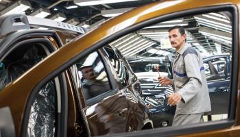 Dacia-Renault car factory assembly line, Mioveni, October 2014 (punghi/Shutterstock)