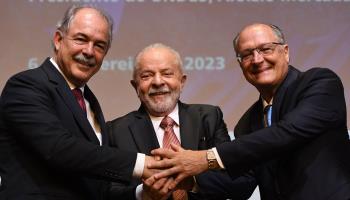 BNDES President Aloizio Mercadante (l) with President Lula da Silva and Vice-President and Development Minister Geraldo Alckmin (Alexandre Brum/Ag Enquadrar/SPP/Shutterstock)