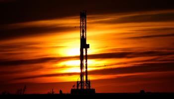 Oil drilling rig (Sue Ogrocki/AP/Shutterstock)
