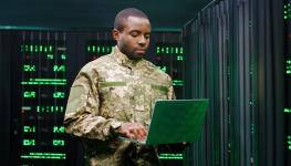 A US cybersecurity officer (Shutterstock)