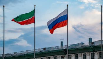 Flags of Russia (right) and the Republic of Tatarstan Flying in Kazan (Andrey Danilov/Shutterstock)