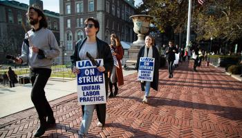 Protesters support a strike by the UAW-affiliated graduate teaching assistants at Columbia University in New York, December 6, 2021 (Karla Cote/SOPA Images/Shutterstock)