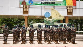 Malian soldiers at the inauguration of junta leader Colonel Assimi Goita, June 2021 (Nicolas Remene/Le Pictorium Agency via ZUMA/Shutterstock)