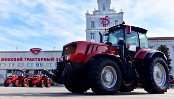Demonstration of 'Belarus' tractors produced by the Minsk Tractor Plant, Minsk, May 30, 2021 (Maksim Safaniuk/Shutterstock)