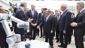Chinese Premier Li Qiang visits the headquarters of Siemens in Bavaria state, Germany (Chine Nouvelle/SIPA/Shutterstock)