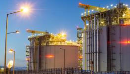 LNG terminal at Swinoujscie, Poland (Shutterstock/Mike Mareen)