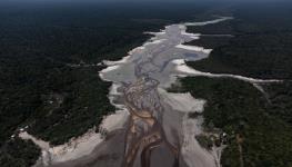 A drone image of the dried up river in the community of Tumbira, in the Río Negro Sustainable Development Reserve in Iranduba, Amazonas, Brazil. October 2023. (Raphael Alves/EPA-EFE/Shutterstock)