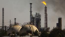 The Pemex refinery in Salamanca, Guanajuato (Danil Shamkin/NurPhoto/Shutterstock)