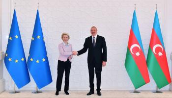 Azerbaijani President Ilham Aliyev and EU President Ursula von der Leyen (Chine Nouvelle/SIPA/Shutterstock)