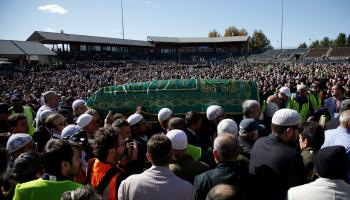 Mourners carrying Fethullah Gulen’s casket in New Jersey, October 2024 (Leonardo Munoz/AFP/Getty Images)